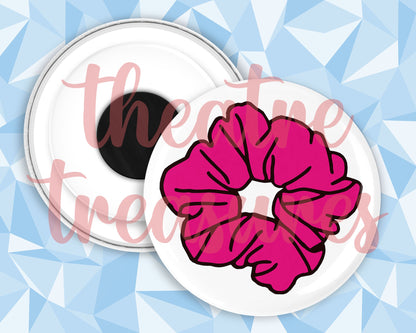 AndJuliet, Scrunchie Magnet | Handmade Musical Theatre Gift